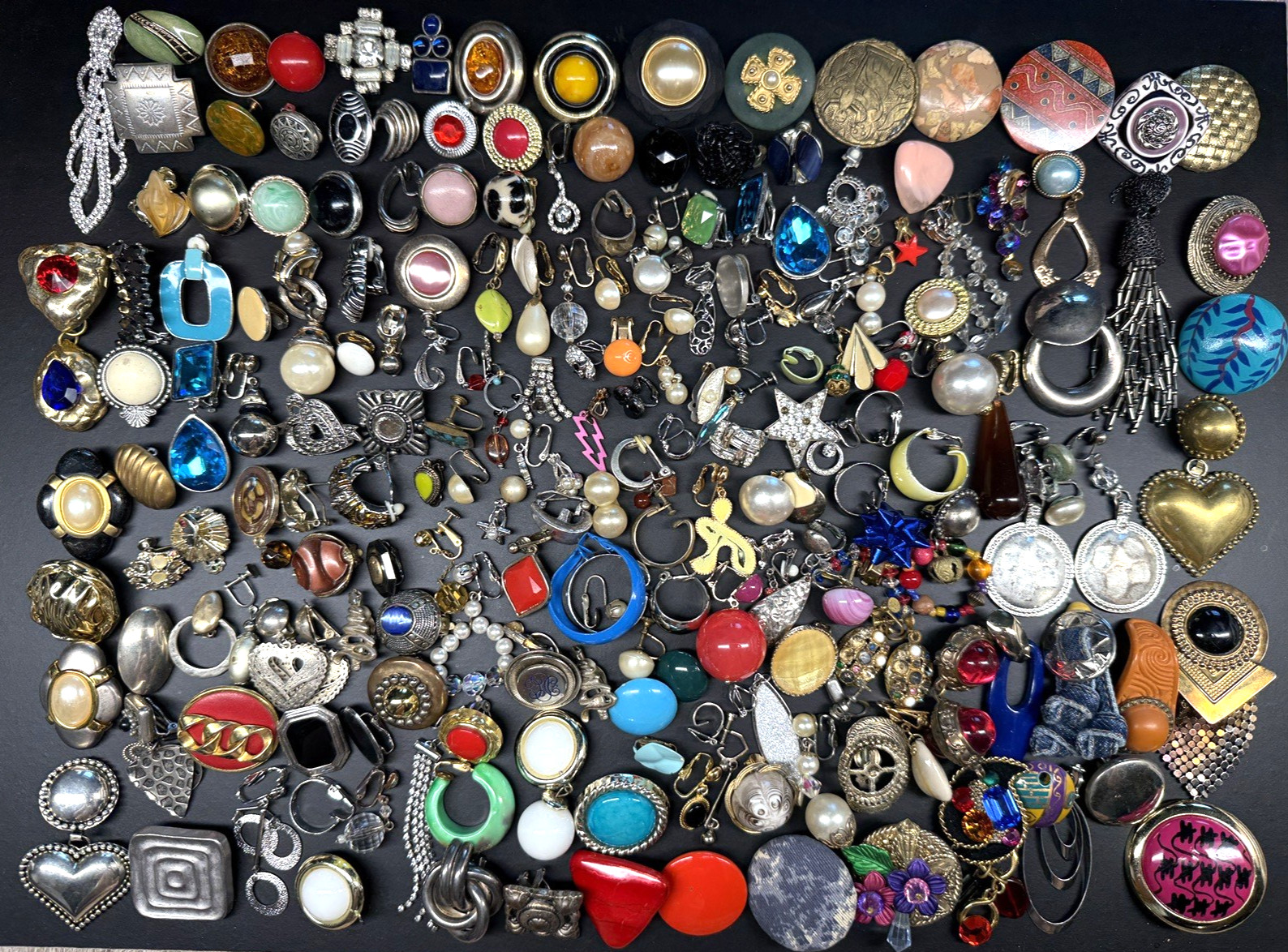 220 Pcs Vintage Clip On Screw Back Single Earrings Lot Junk Craft Repair