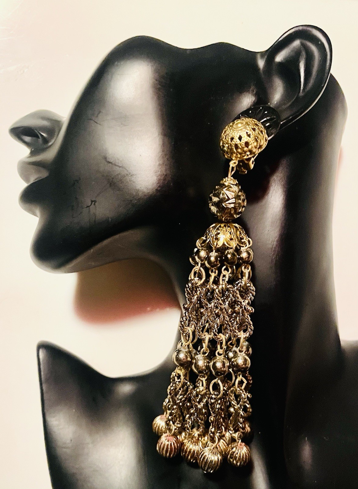 Vintage LONG Tassel Clip On Earrings Gold Tone LIGHT Chandelier BOLD 70s 5” Big