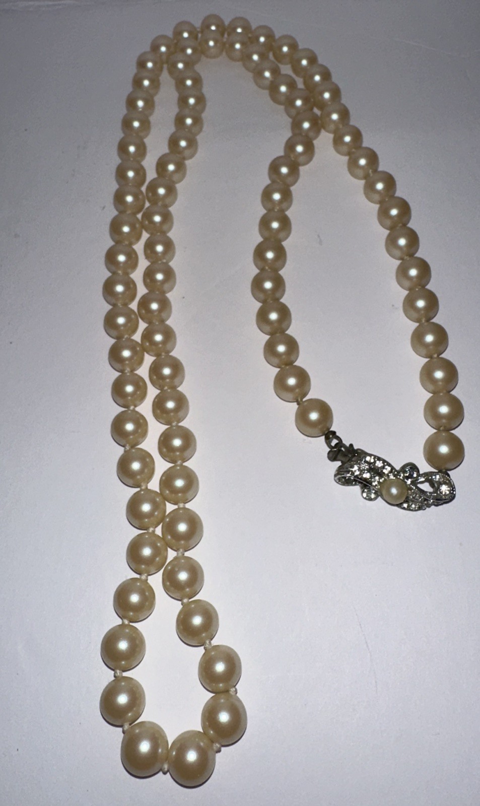 Faux Pearl Necklace Hand Knotted Cream Pearls 32″ Silver Tone & Diamanté Clasp
