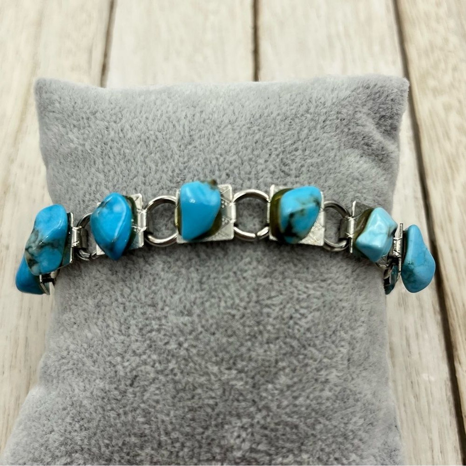 Vintage Turquoise Stone chain link Silver Bracelet