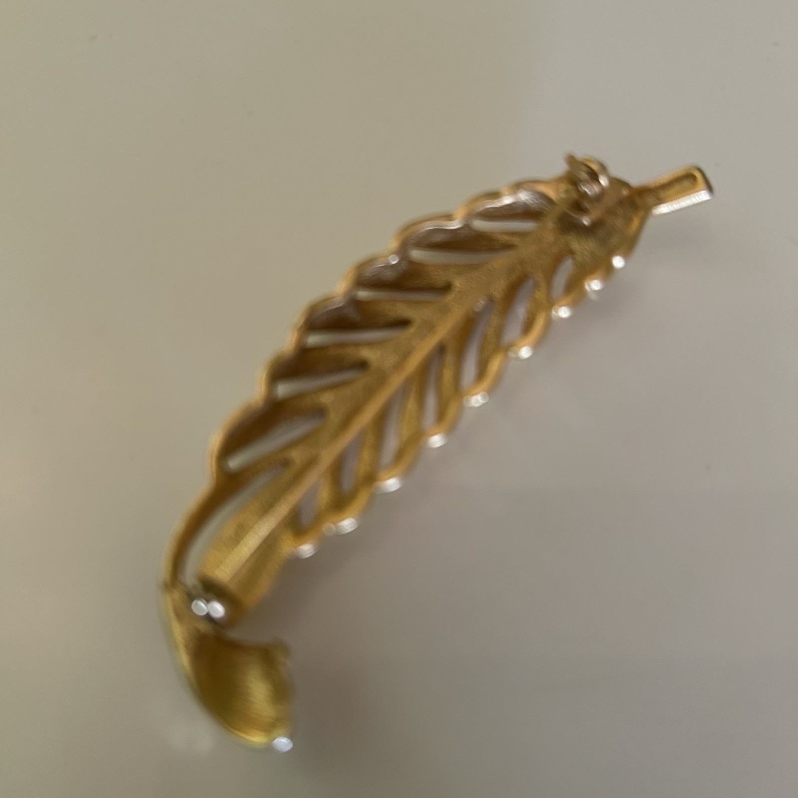 Womens Brooch Vintage Goldtone Costume Jewelry
