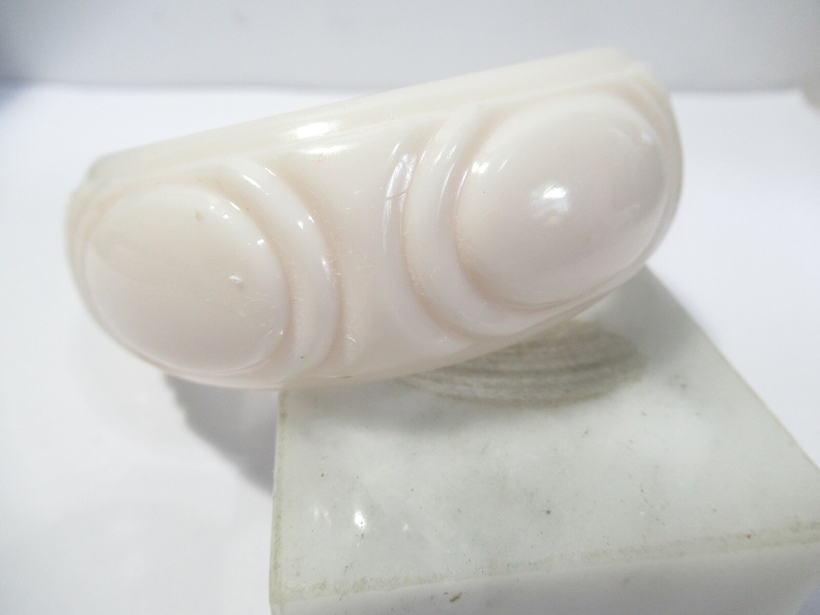 Thick Vintage Raised Ovals Bangle Bracelet Beige
