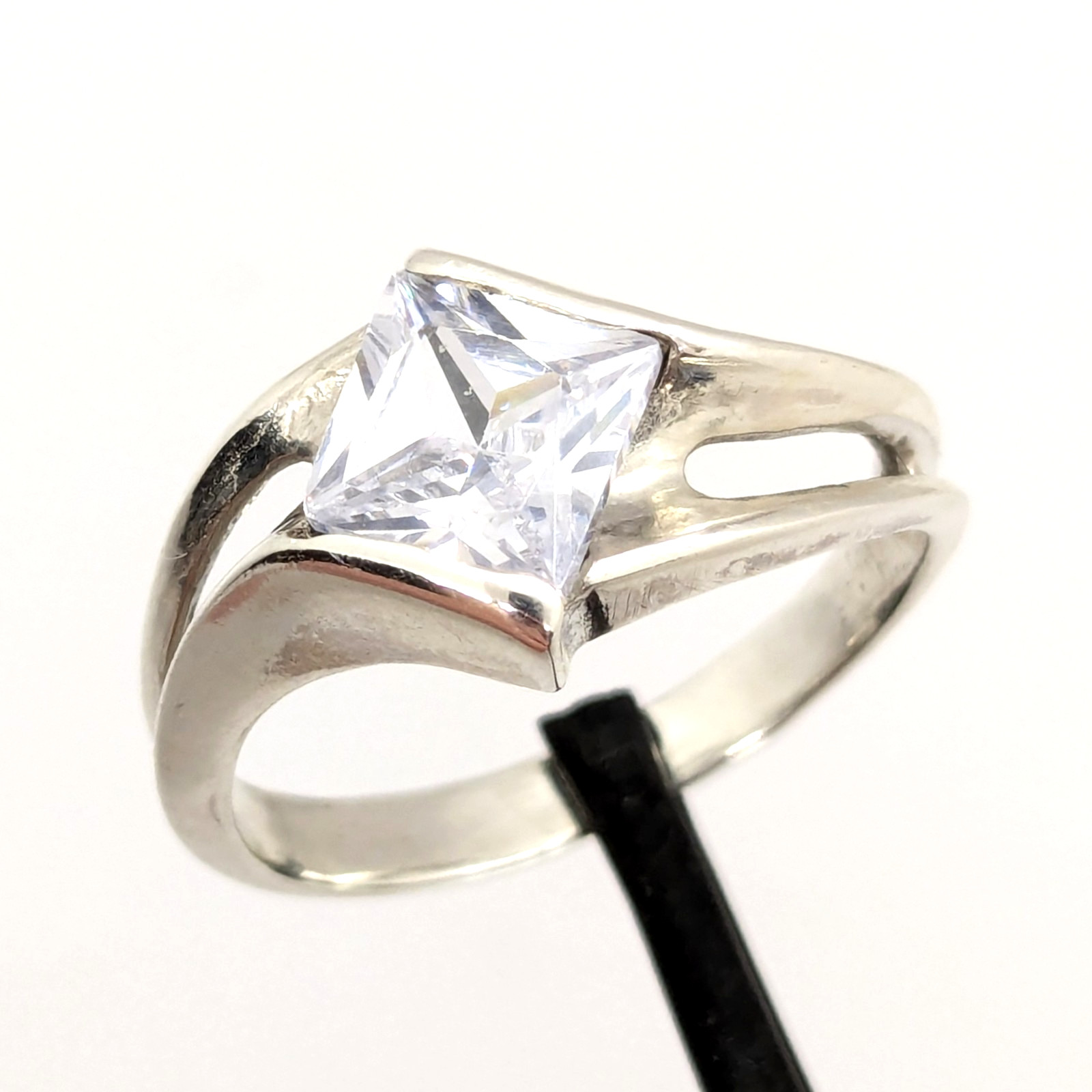 Vintage Elegant RING Silver 925 with Chic Bright Stone -size: 9.25US (19mm)| #25