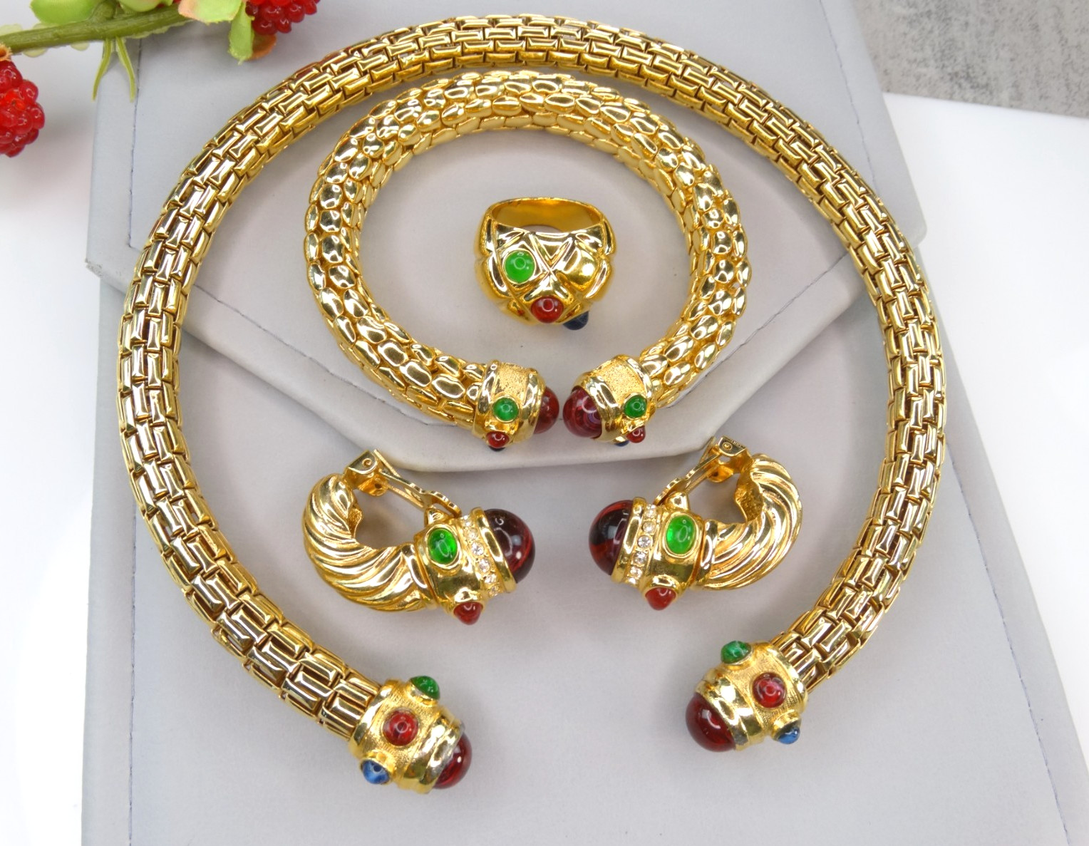 HIGH END VINTAGE JEWELRY LOT 80S IVANA GOLD GRIPOIX MOGUL CABS CHOKER EARRINGS +