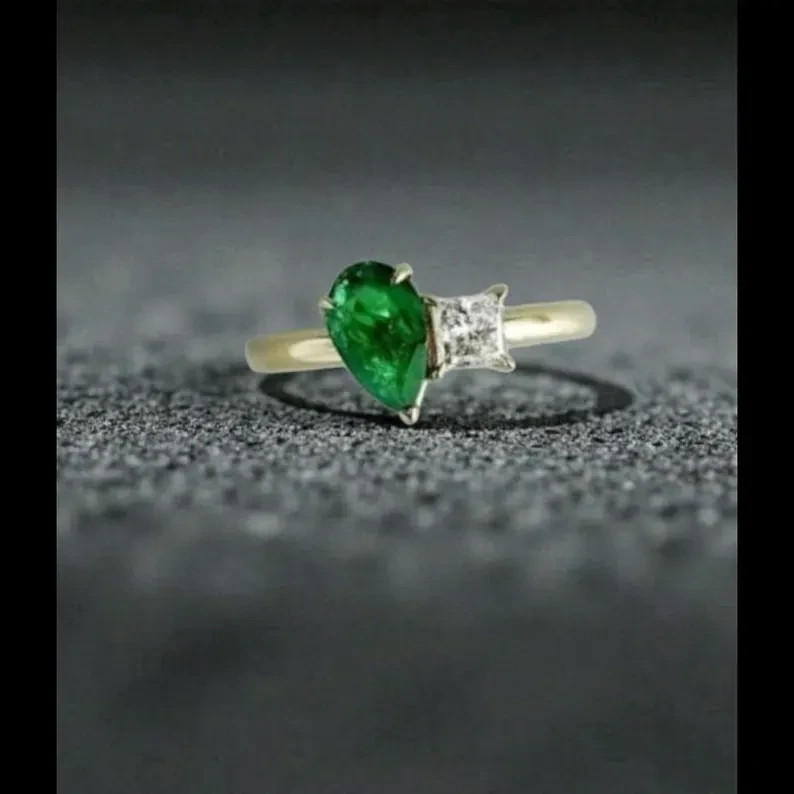 2.40 Ct Natural Emerald Art Deco Vintage Engagement Ring 14K Yellow Gold Over