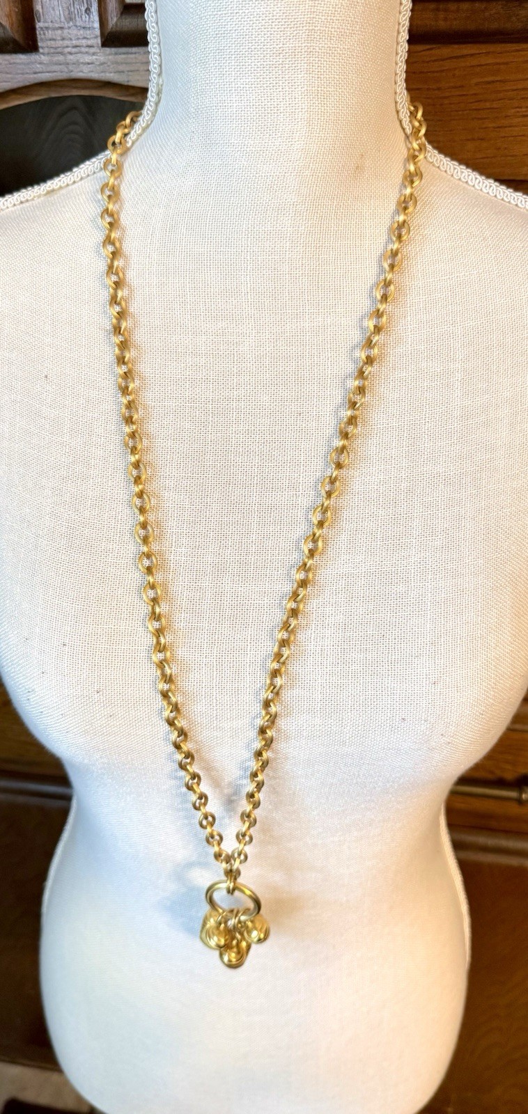Vintage Anne Klein Gold Tone Triple Heart Charm Necklace Toggle Chain Statement