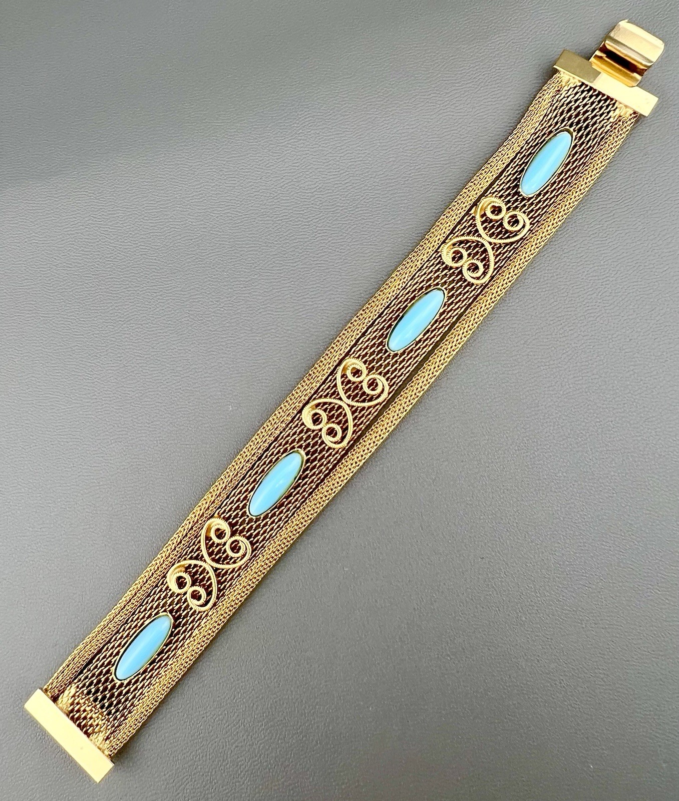 Vintage Mesh Bracelet Gold Tone Blue Cabochon Filigree 6.75”