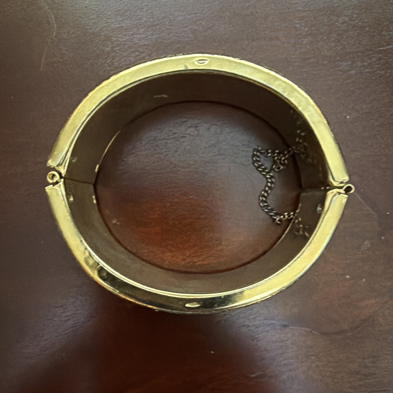 Vintage Etched Hinged Bangle Bracelet Gold Toned Very Good Condition