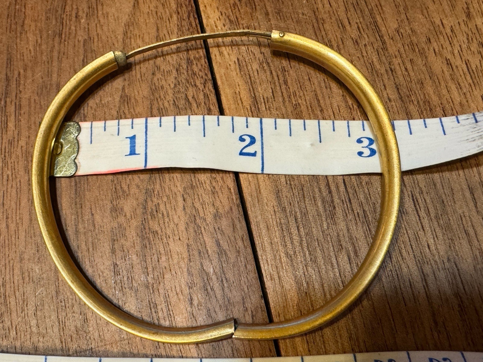 Vintage 1/20th 12K Yellow Gold Filled Floral Repousse 5 mm Bangle Bracelet~91 Gr