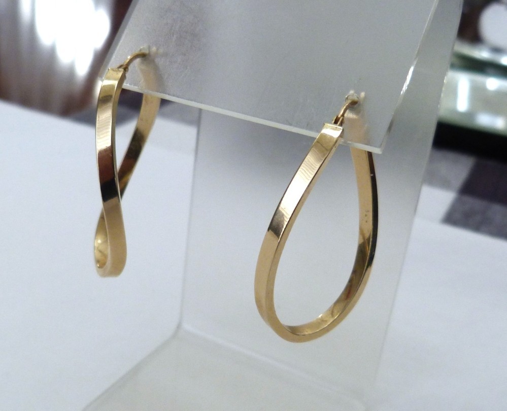 1 5/8″ LONG ITALY 14K YELLOW GOLD SWIRL HOOP CLASSIC LATCH HOOK EARRINGS
