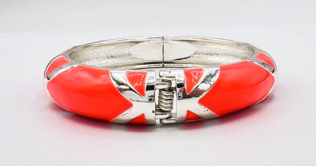 Vintage Silver Tone Bright Neon Coral Orange Enamel Hinged Bangle Bracelet