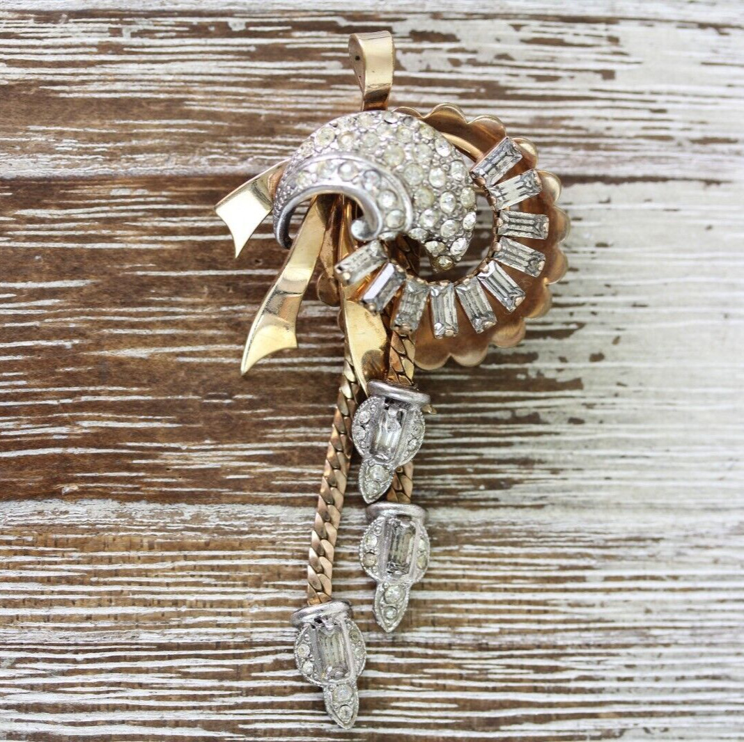 VINTAGE 1940’S RHINESTONE DANGLE GOLD FILLED PENDANT BROOCH PIN RETRO PRETTY