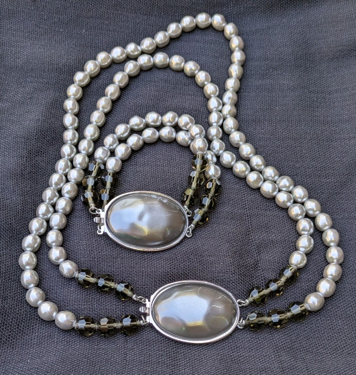 Vintage YSL Yves Saint Laurent Faux Baroque Pearl Necklace & Bracelet Set C46