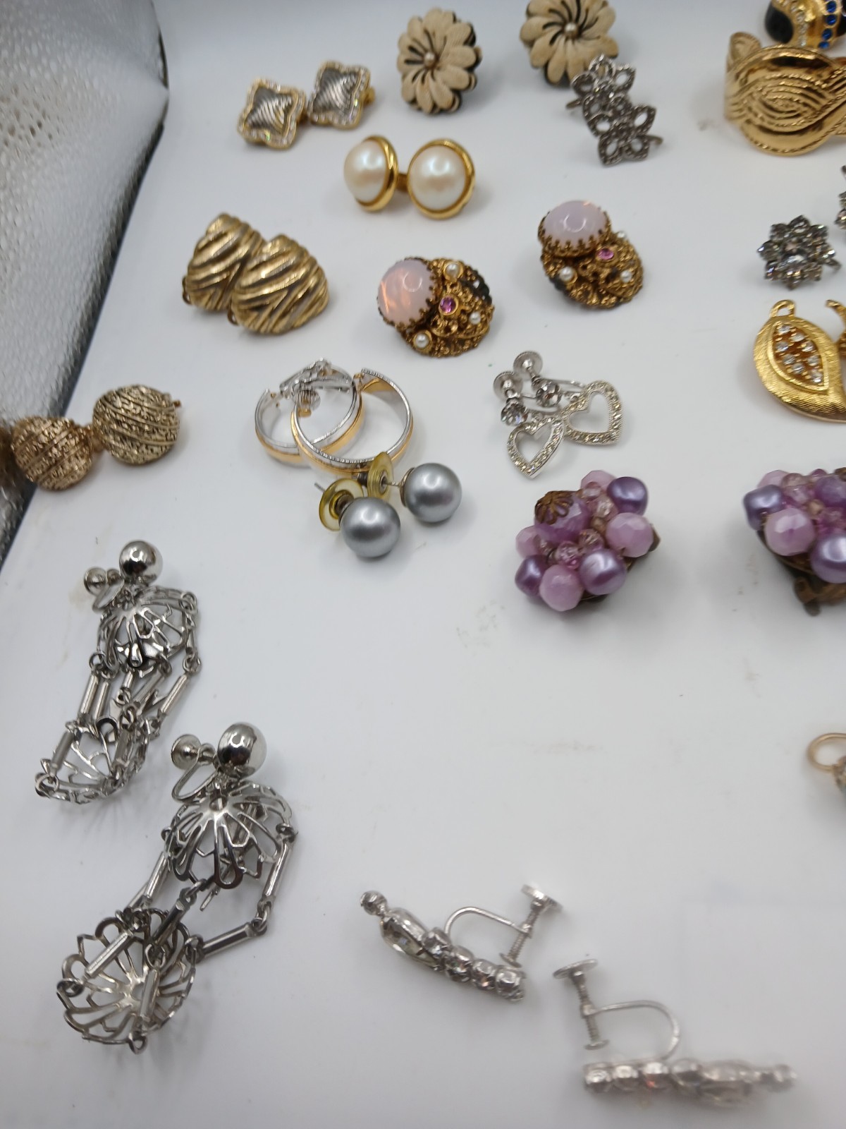 Lot 30 Vintage Now EARRINGS Clip and Screw On Rhinestone Enamel Costume Jewelry