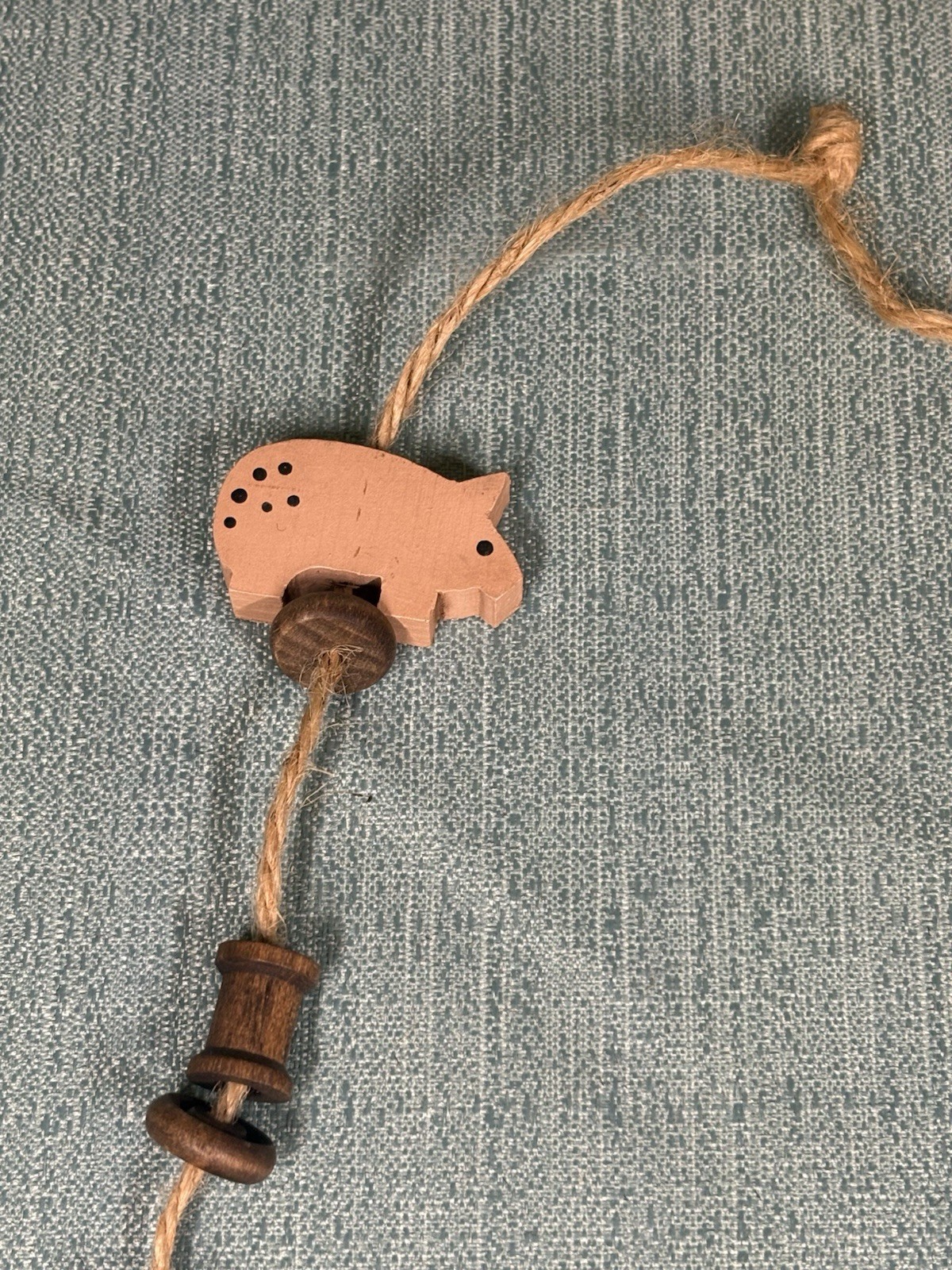 Vintage 1990 Noahs Ark Wooden Handmade Necklace Village Collectibles Teachers