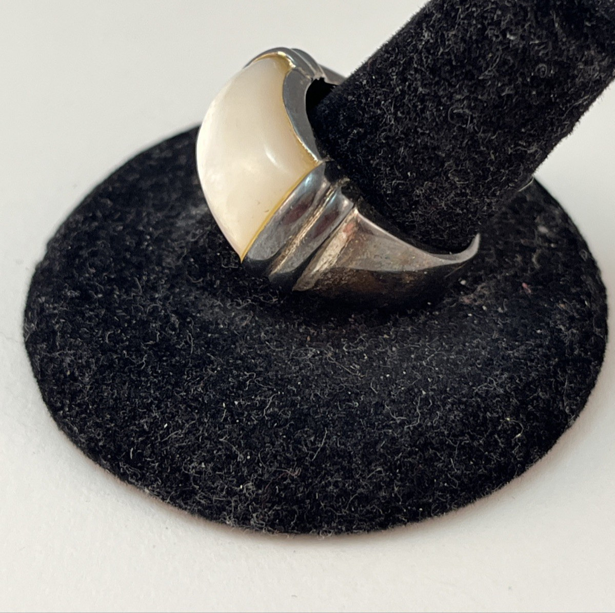 Vintage 925 Sterling Silver MOP Mother of Pearl Ring Size 7 HONG KONG