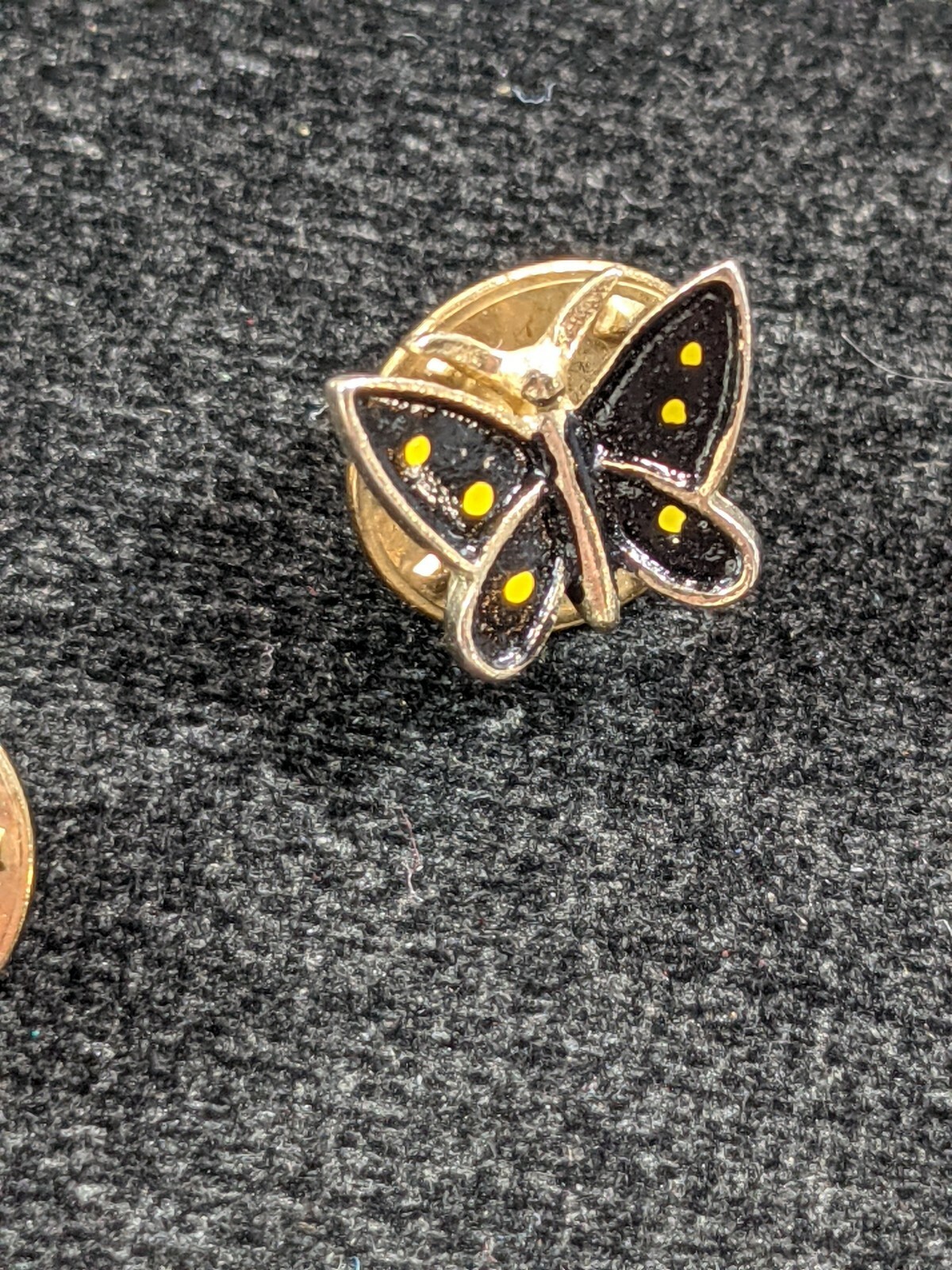 Vintage Gold Tone Set Of Two Black Yellow Butterfly Pins 15189