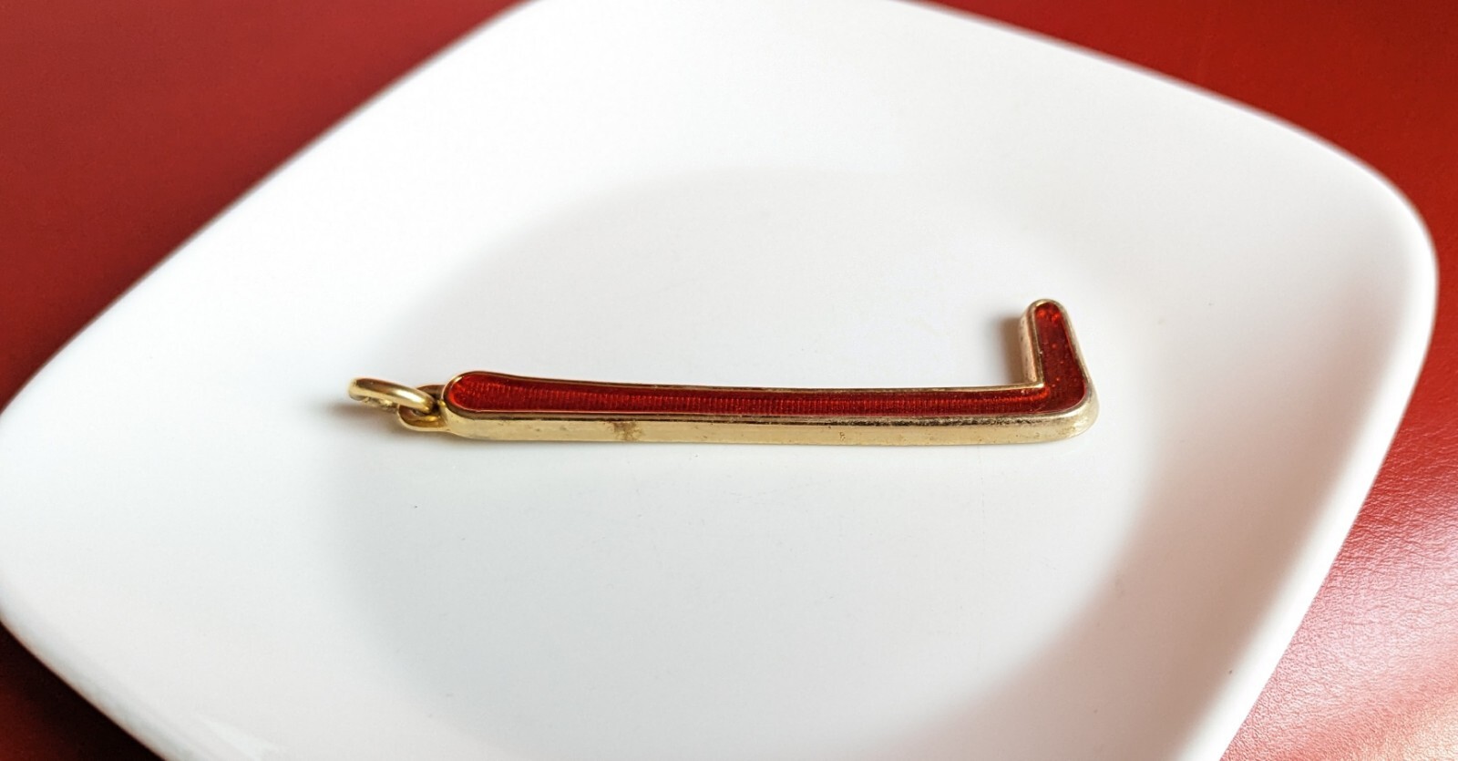 Hallmark 4″ Charm Letter L Initial Pendant Ornament Gold Tone RED Enamel