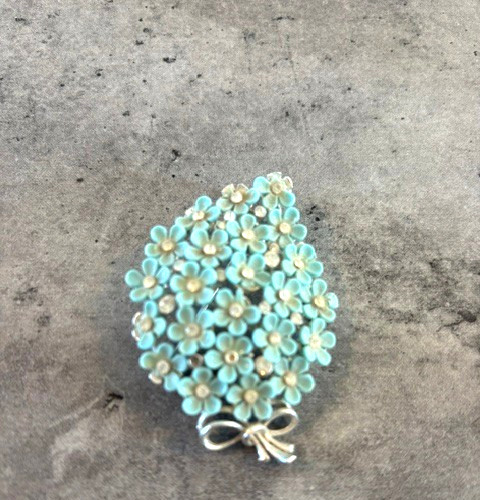 Vintage Lisner Silver Tone Blue Flower Bouquet Brooch