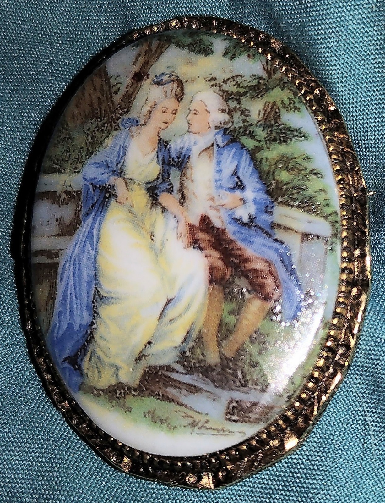 VINTAGE Porcelain Painted Brooch Miniature Portrait LADY & Gentlemen GORGEOUS