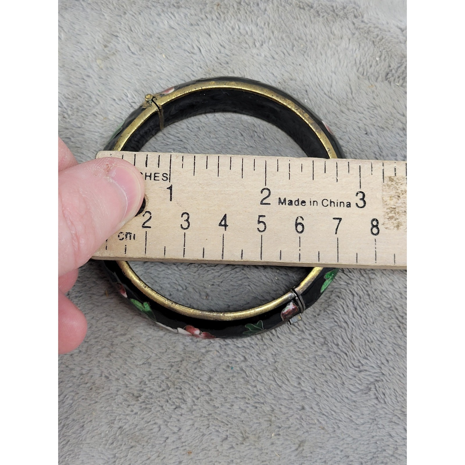 Vintage Cloisonne Enamel Floral Bangle Bracelet Black Gold Hinged Box Clasp 2.25