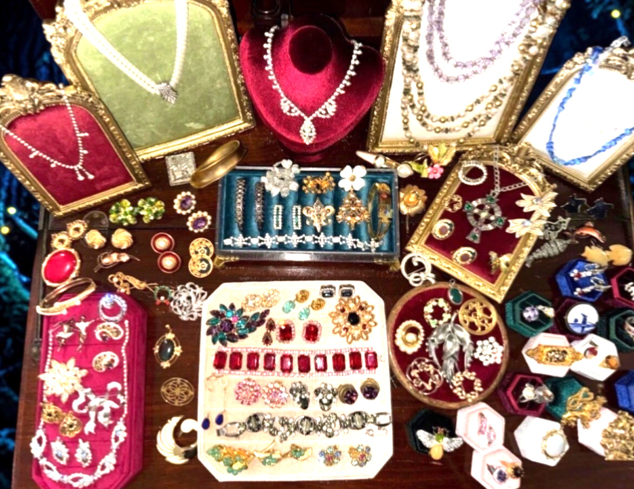 High End Rhinestone Vtg Jewelry Lot Kramer Juliana Coro Trifari Boucher Judy-Lee