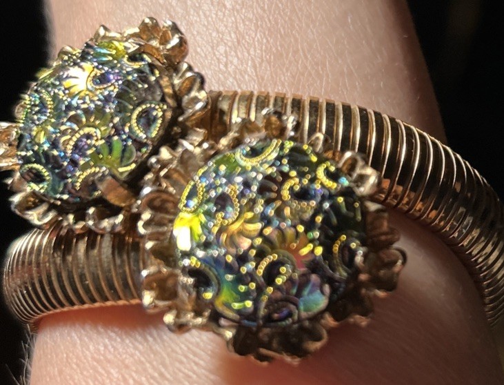 Elizabeth Morrey Vintage Wrap Bracelet Gold Tone Aurora Borealis Pressed Glass