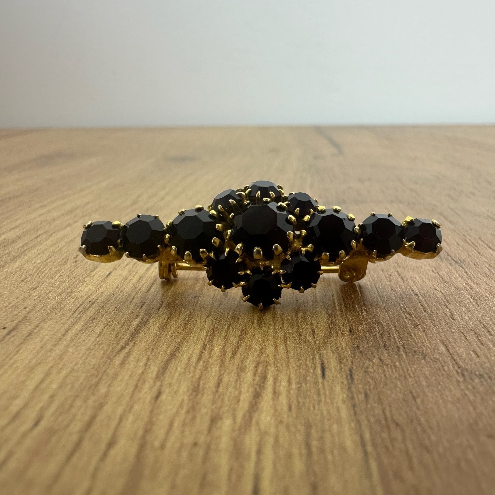 Vintage brooch – USSR jewelry – soviet red stone – Czech Republic