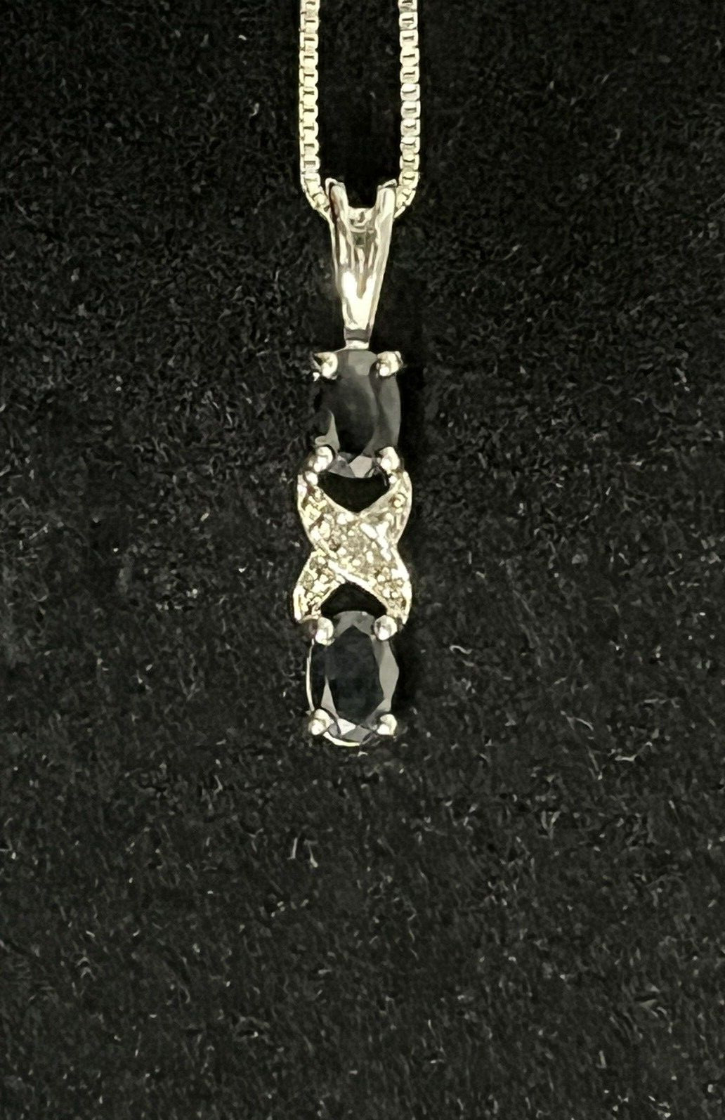 Black and Crystal Rhinestone Pendant and Earring Set with AGI 925 Box Link Chain