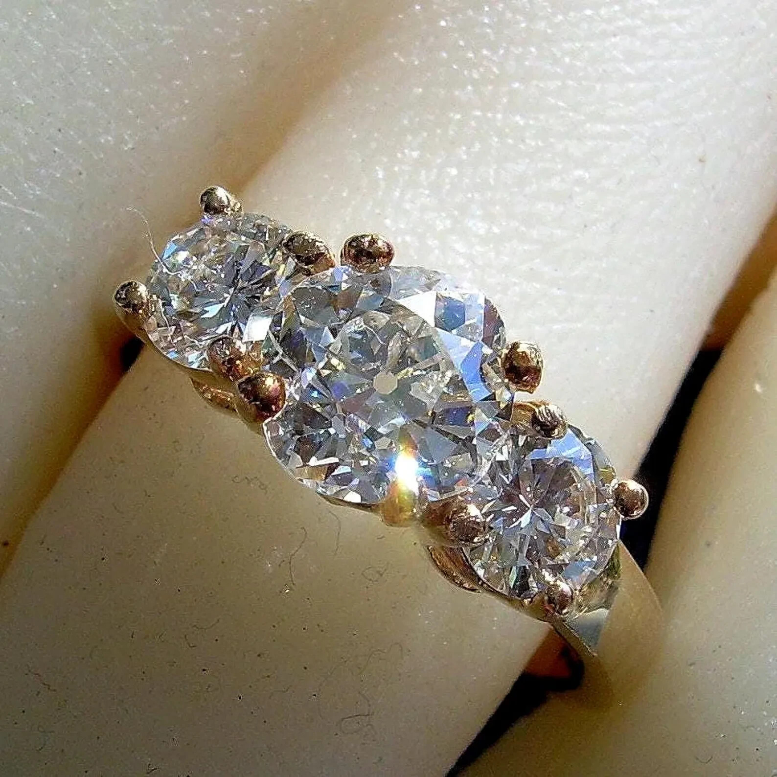 Original EARTH MINED DIAMOND Cushion cut Deco Engagement Ring 3 Stone 14K GOLD