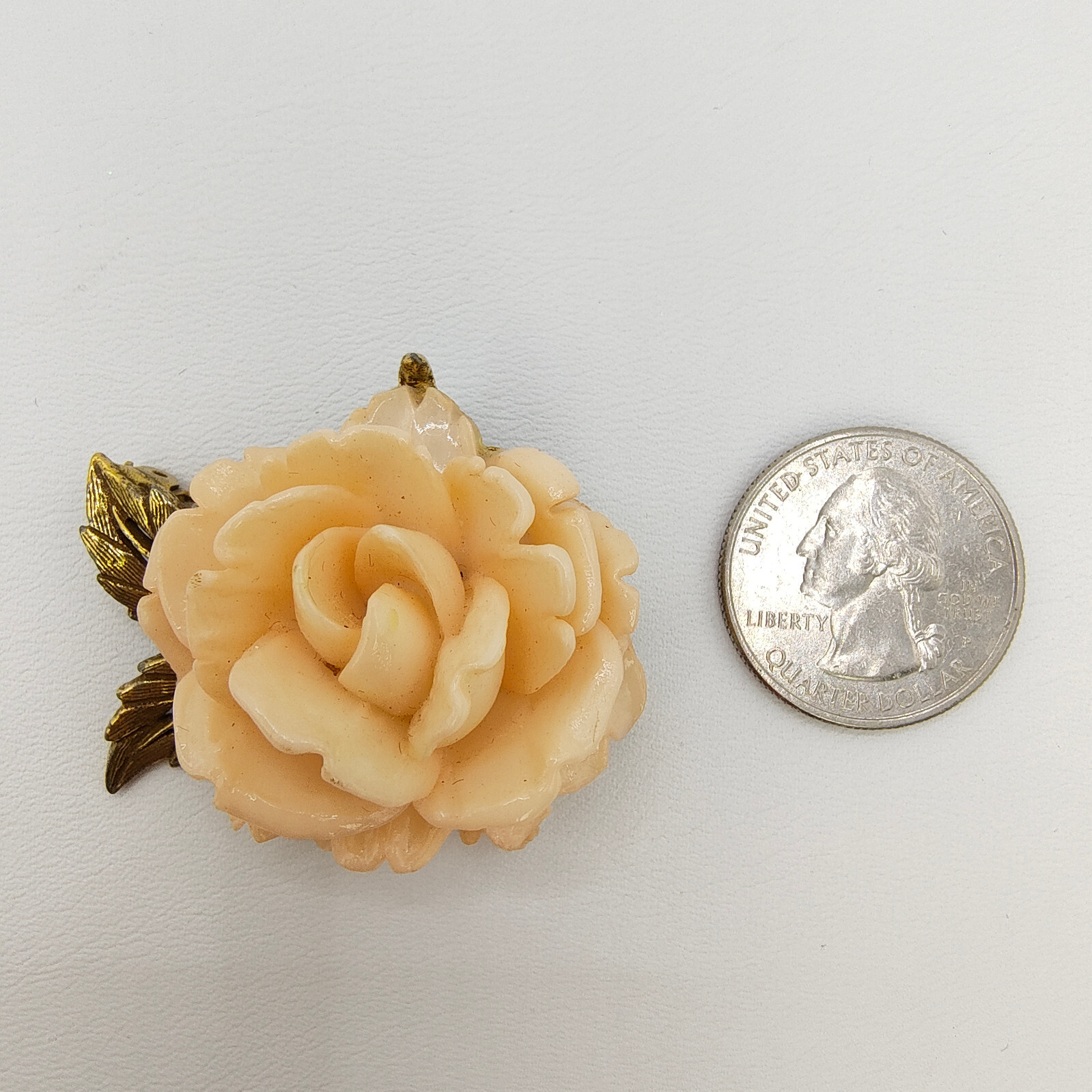 Vintage Blush Pink Rose Brooch Pin Resin Gold Tone Floral Flower Romantic