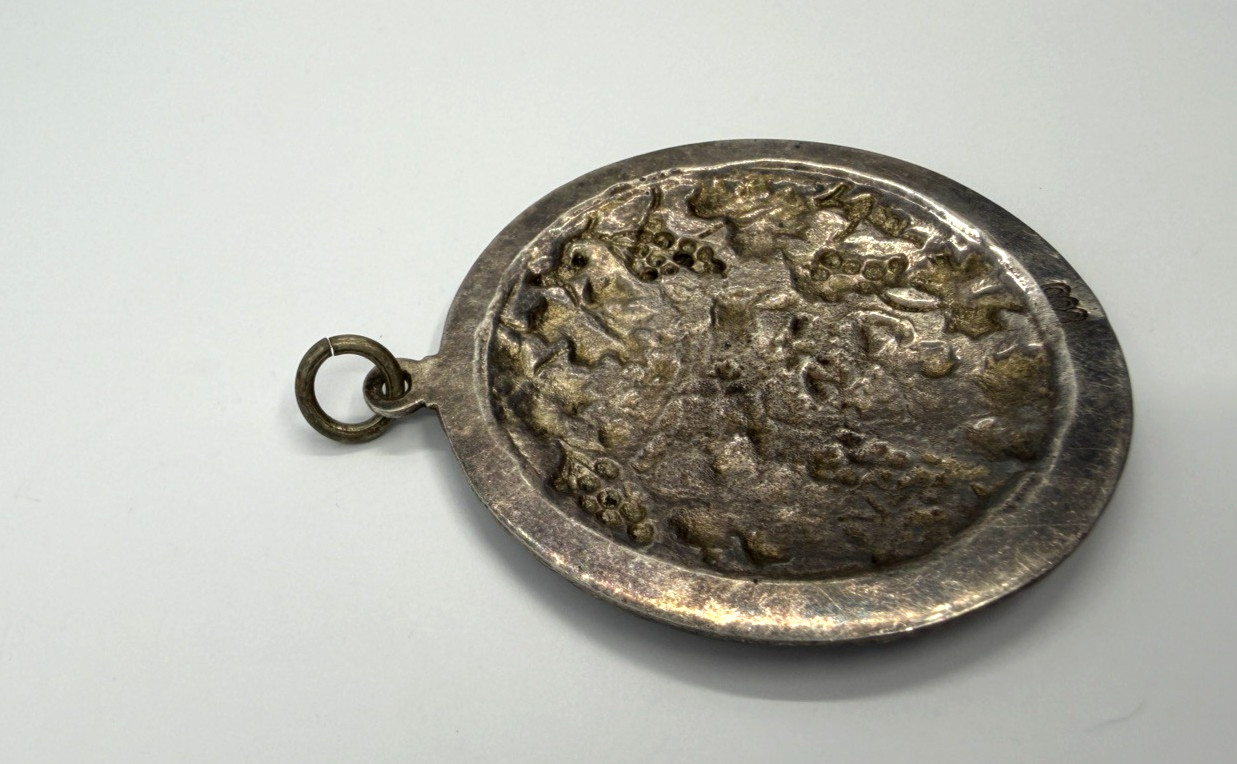 .800Silver Vtg Scandonavian Pendant Intricate Large Bird GrapeCluster Leaf Motif