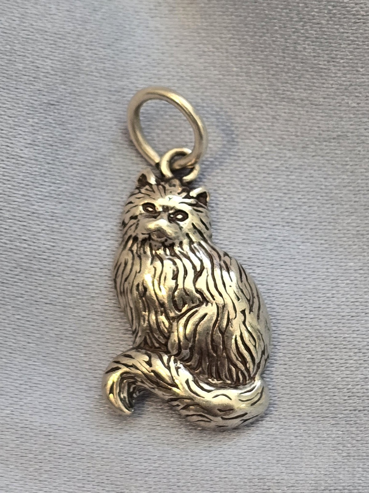 Decoda West Shube’s Sterling Silver 925 Cat Charm