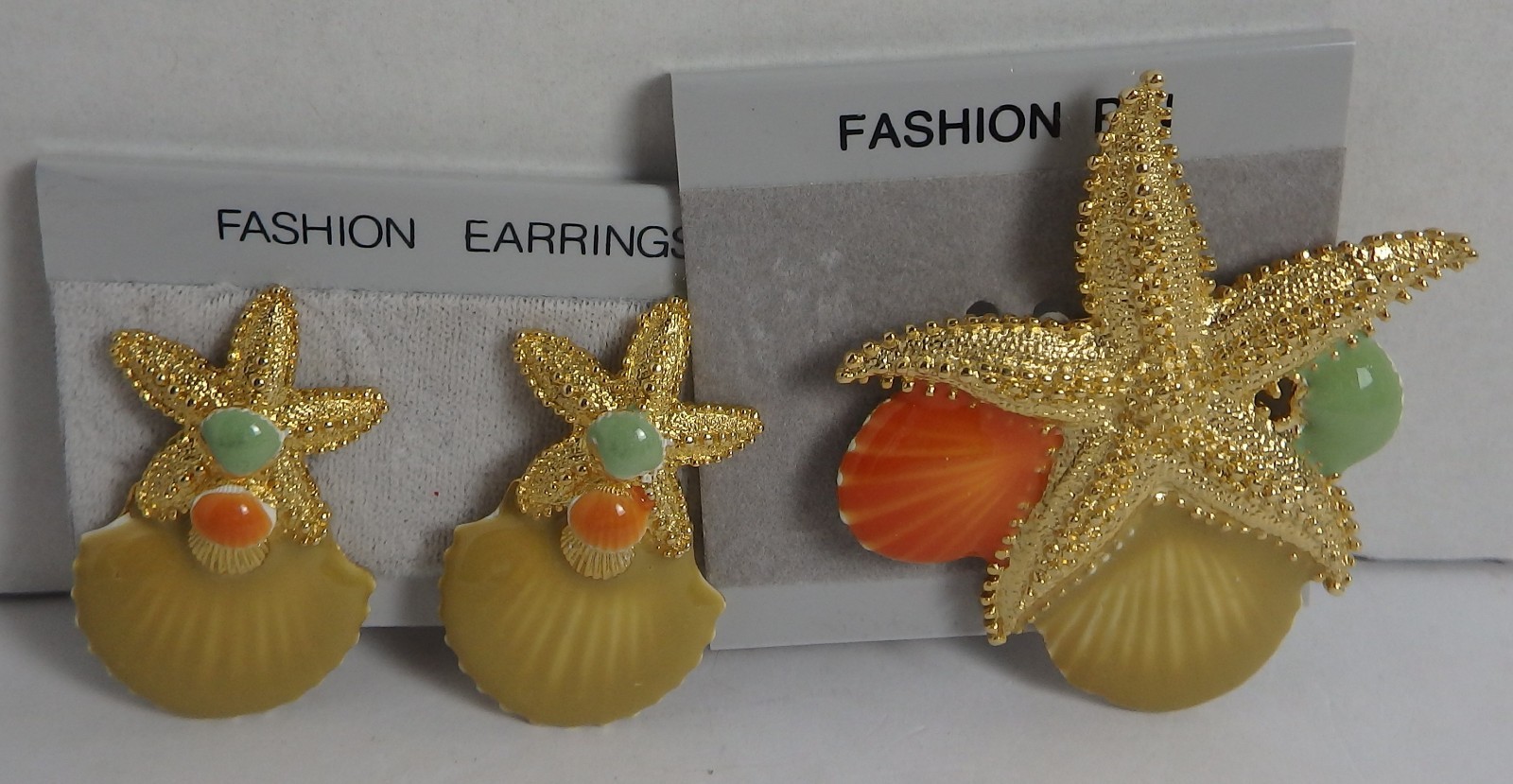 New vintage starfish shell brooch & Earrings Set Goldtone Scallop shells