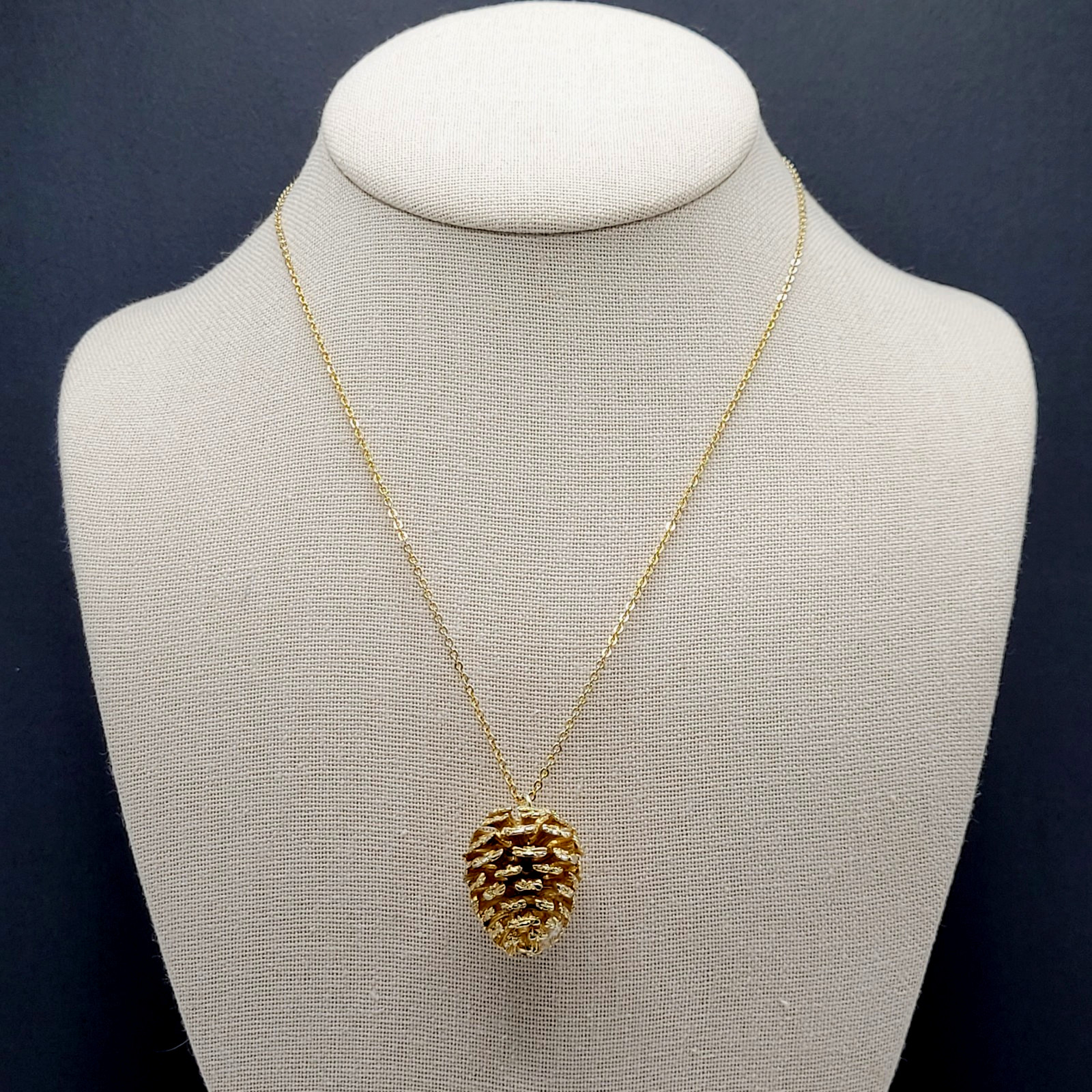 Pinecone Articulated Pendant w Chain Woodland Holiday Nature Gold Tone Necklace
