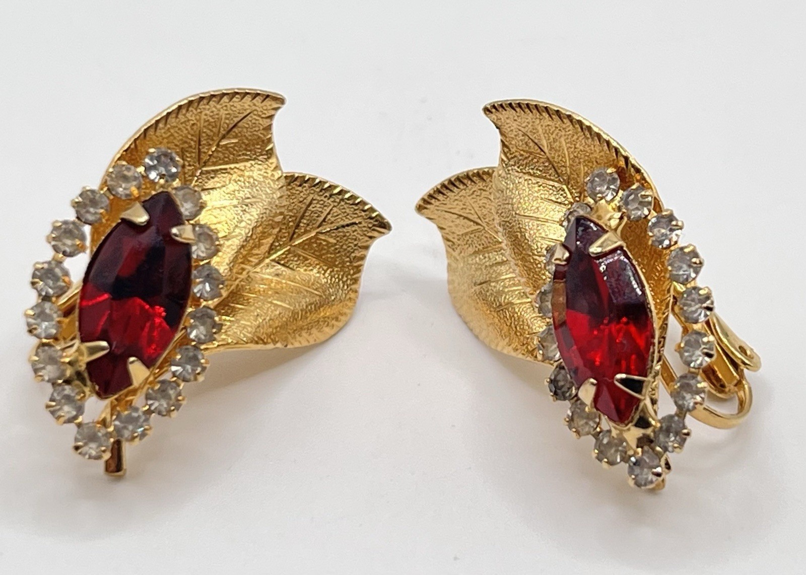 Vintage Rhinestone Clip On Earrings Gold Tone Leaf Vibrant Red And Clear Stones