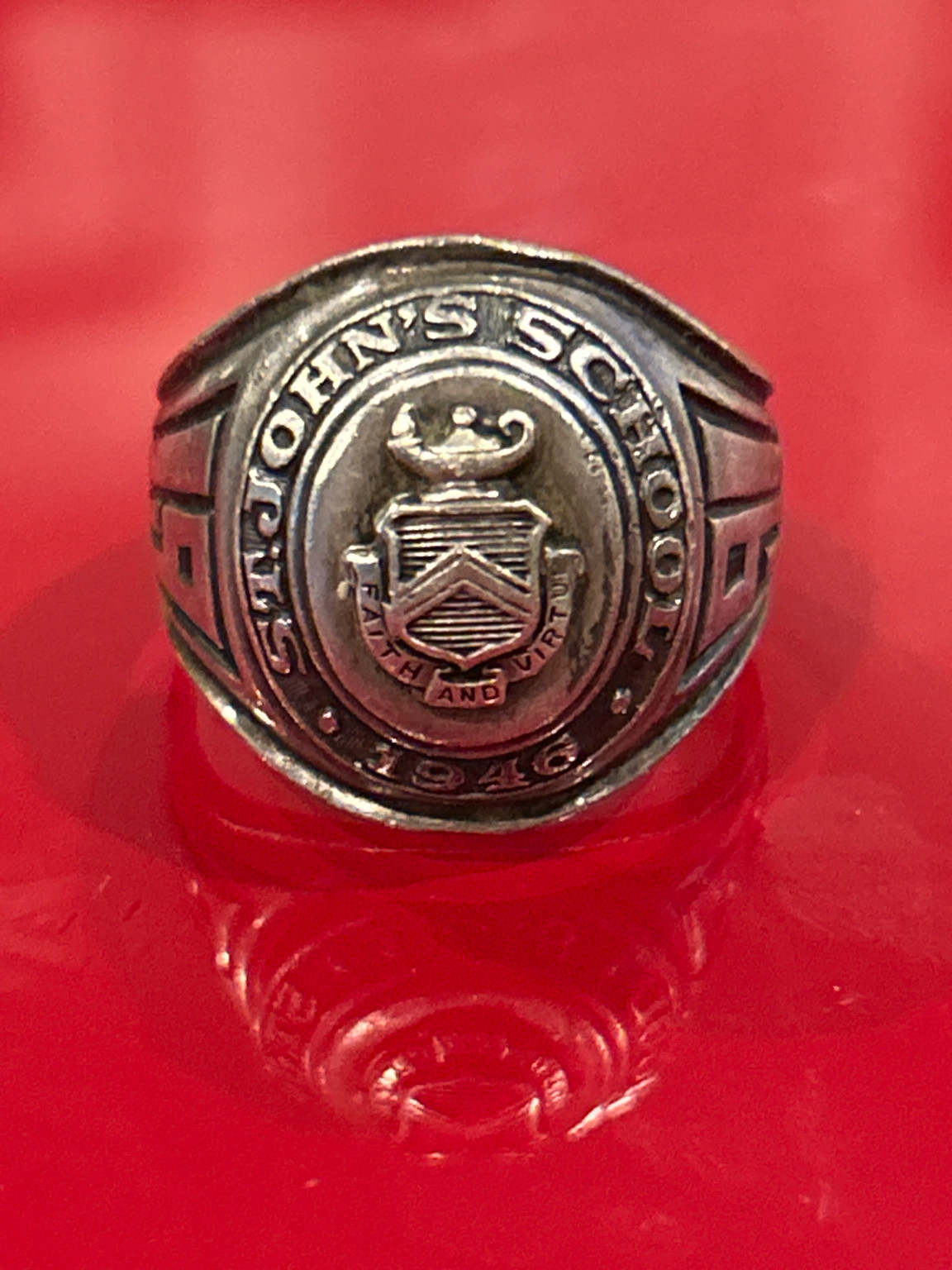 Vintage 1991 St. John’s School Houston Sterling Silver Class Ring 14g Size 8