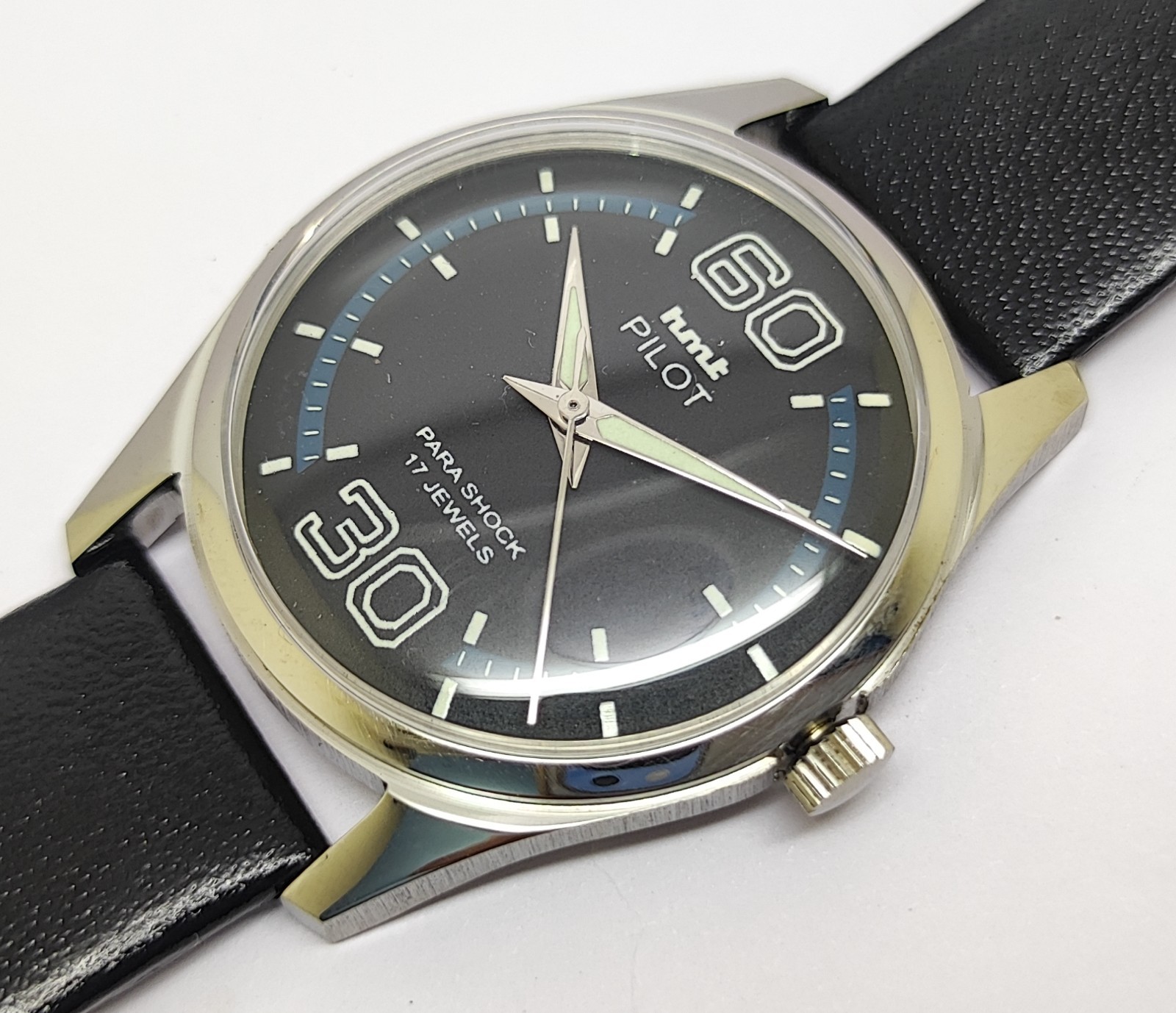 Vintage Hmt Pilot Black Dial 17 Jewels Para Shock Mechanical hand winding Watch