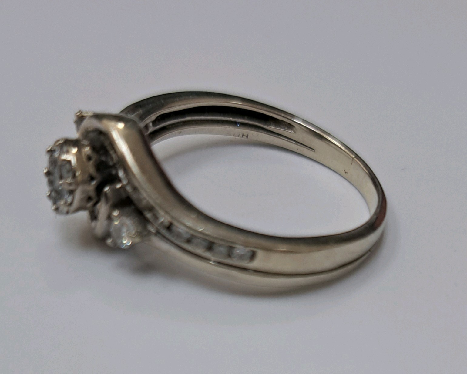 1/3 Kt Cluster Diamond, 29 Diamonds, Engagement Ring, White Gold, Cert Of Auth.