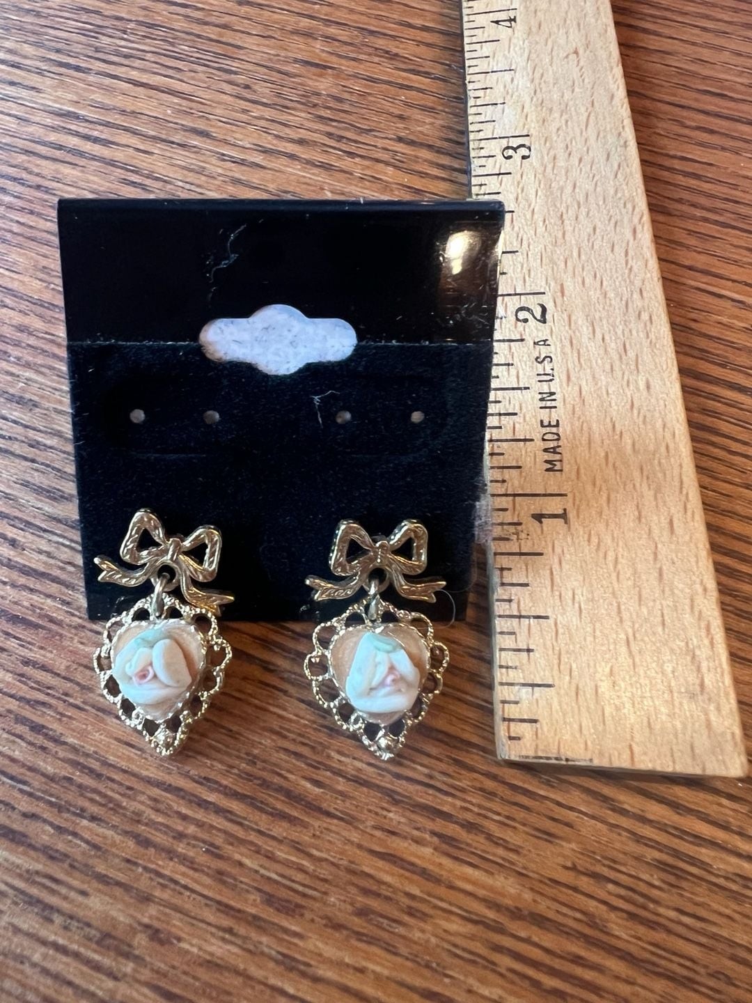 Vintage Gold-Tone Bow and Heart Drop Earrings with Floral Cameo Detail