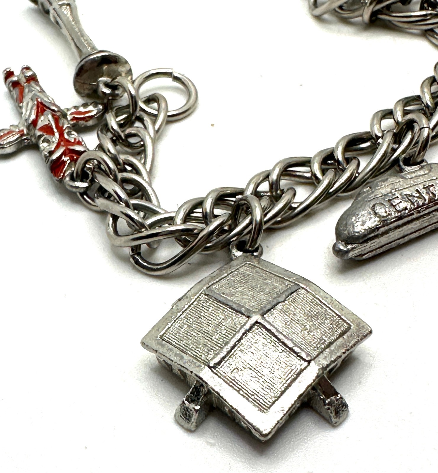 Vtg Worlds Fair 1962 Seattle Charm Bracelet Totem Pole Train Warship Cent 21