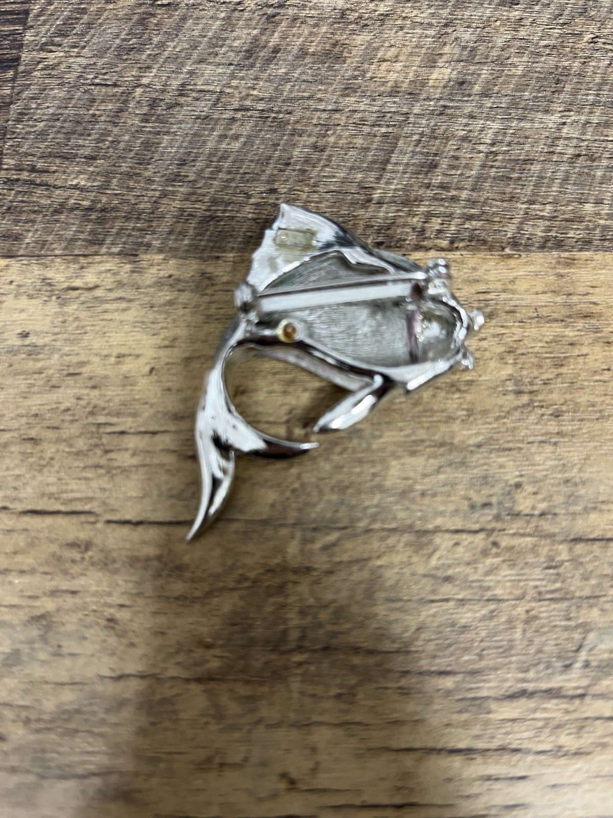 Jonette Jewelry Silver-Tone Fish Brooch Sea Life/Ocean Creatures Series