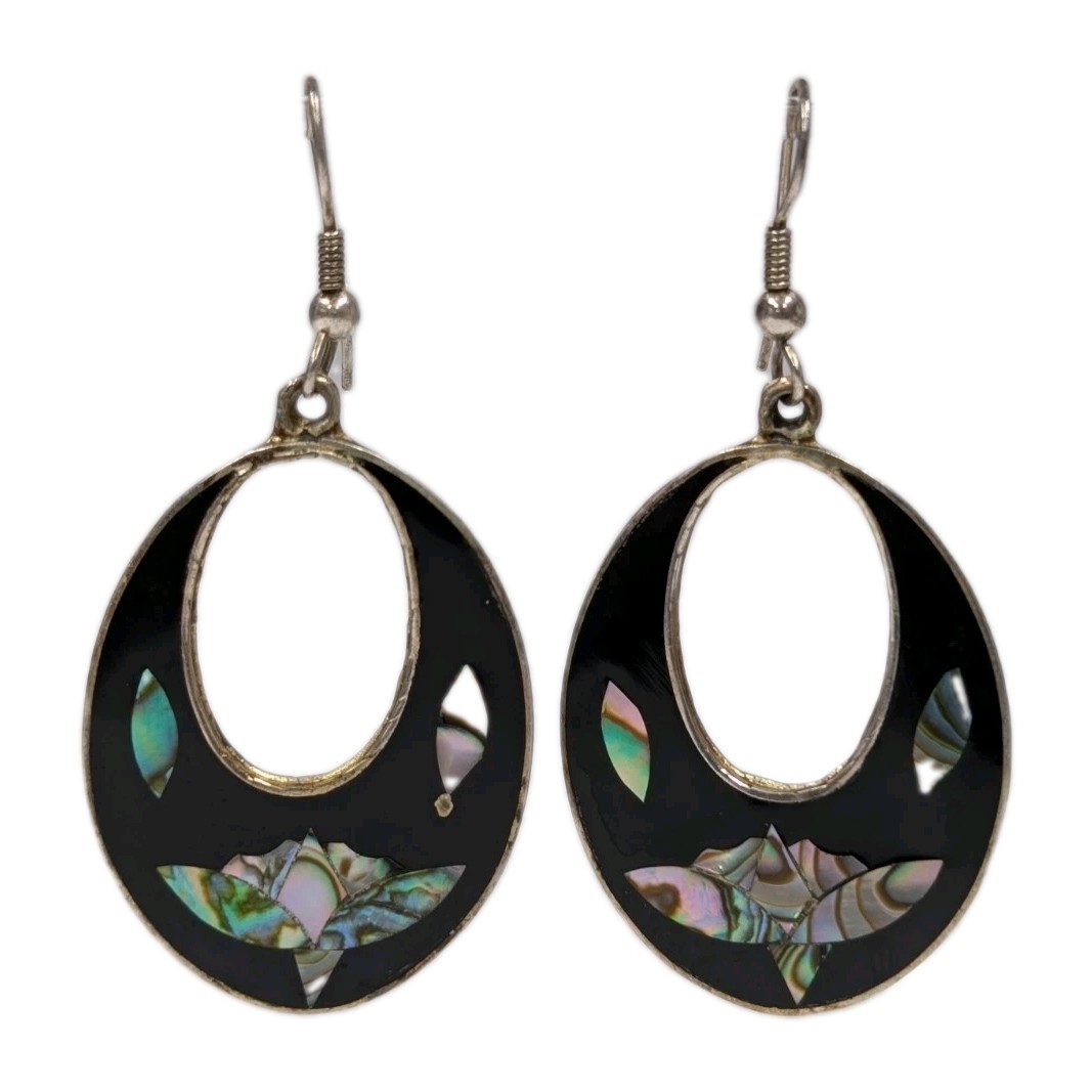 Vintage Alpaca Mexico black earrings with mother of pearl and abalone flowers