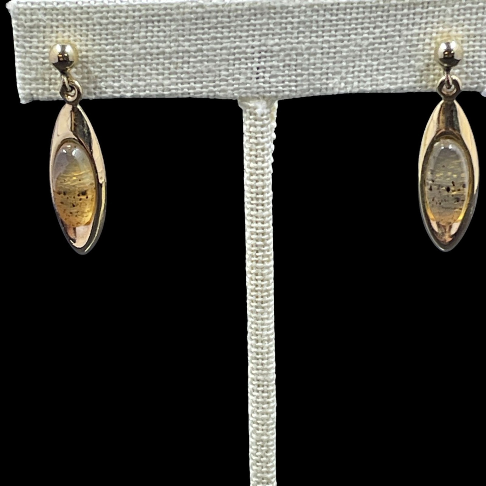 Vintage Gold Finish Oval Drop Earrings Hypoallergenic Made In USA NWT Retro