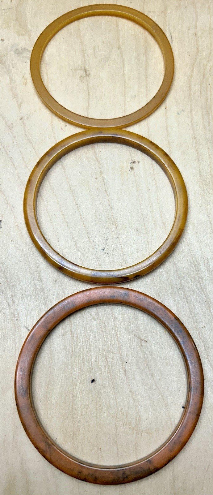 5 Vtg Tested Bakelite Thin Stackable Bangles Green, Orange Marbled Mid Century