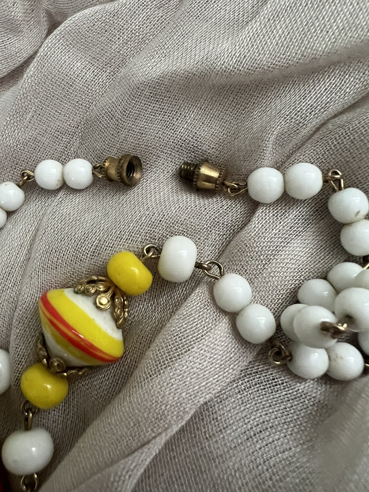 Vintage 70’s Necklace l Glass Beads l accent gold l white yellow orange l 14”
