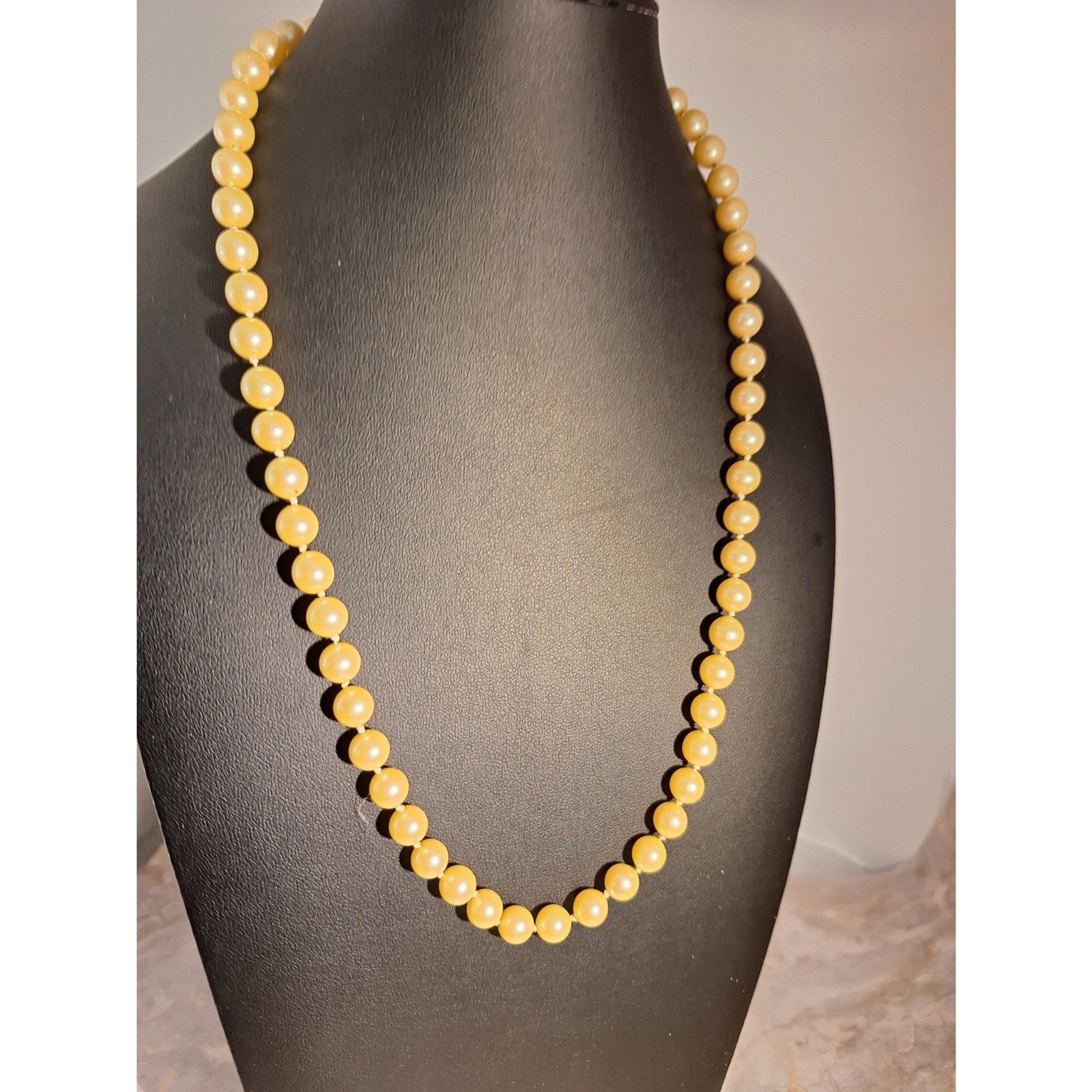 A Vintage Faux Pearl Necklace Grandmacore Elegant Champagne Regencycore Coquette