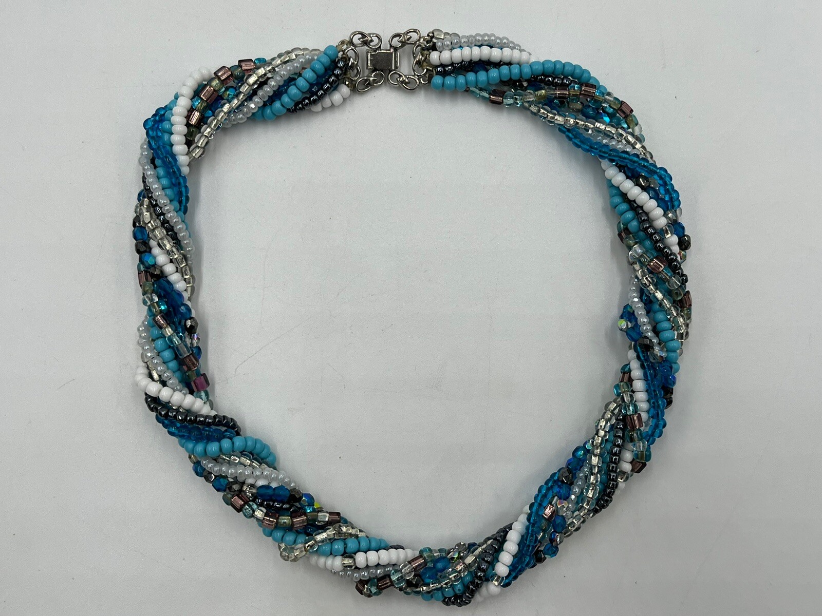 VTG Multiple Strand Twisted Beaded Necklace 18″