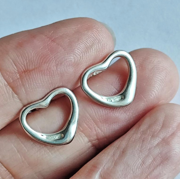 Vintage 925 Sterling Silver Open Heart Stud Earrings 1.8g Women’s Jewelry