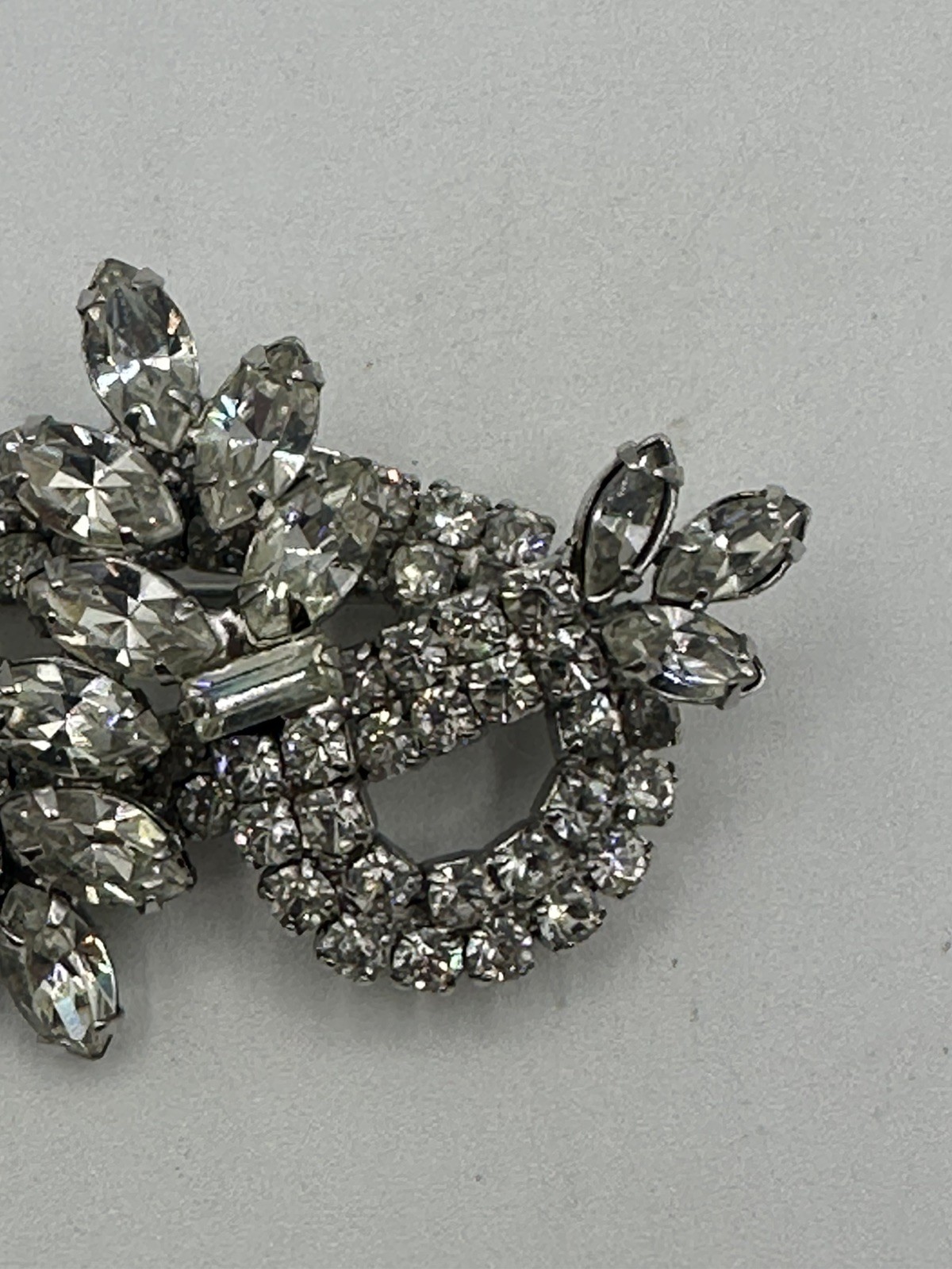 Stunning Vintage Signed Kramer of New York Rhinestone Brooch